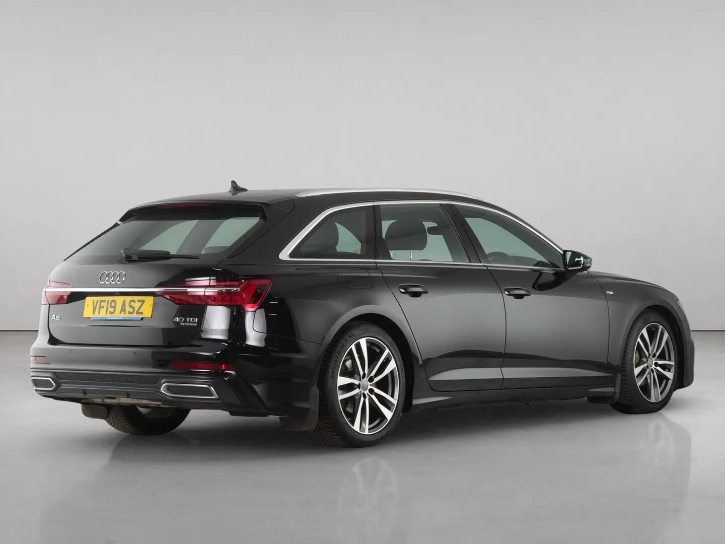 Audi A6 view 11