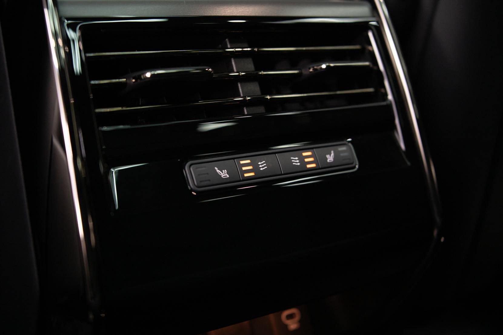 Land Rover Range Rover Sport view 21