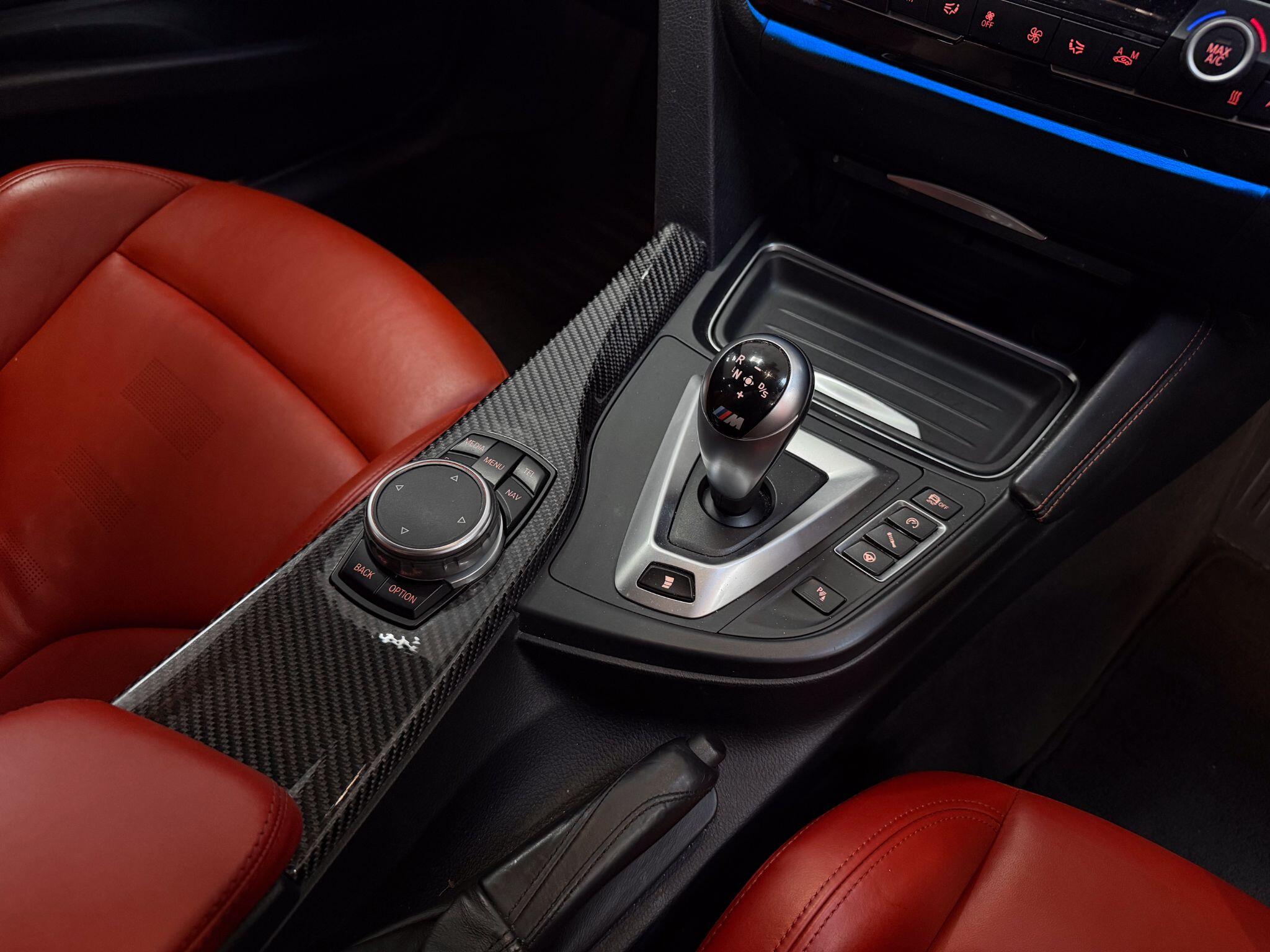 BMW M3 view 21