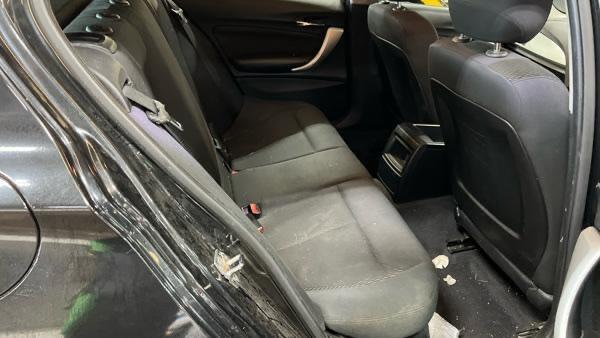 BMW 1 Series view 12