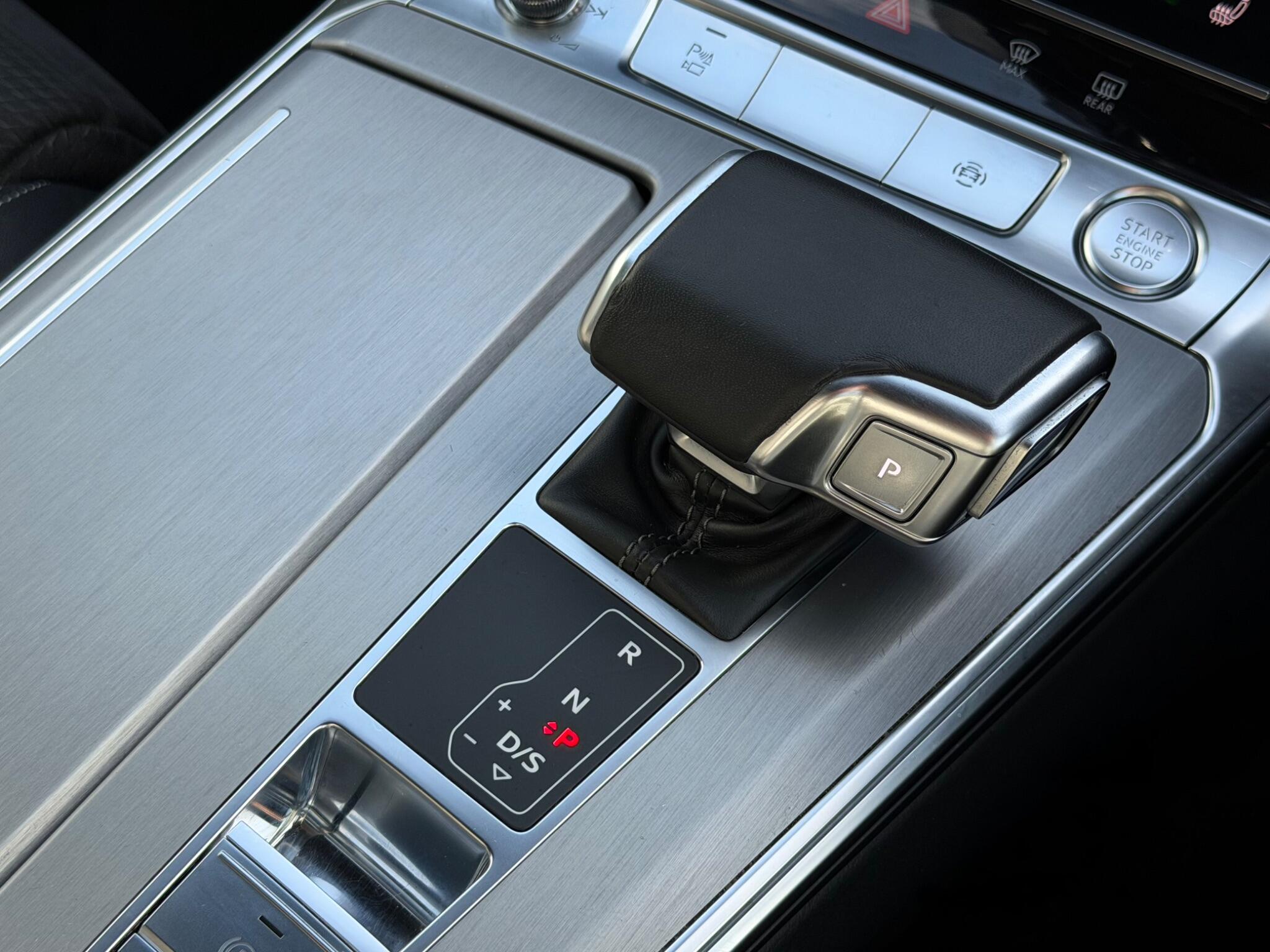 Audi A6 view 39