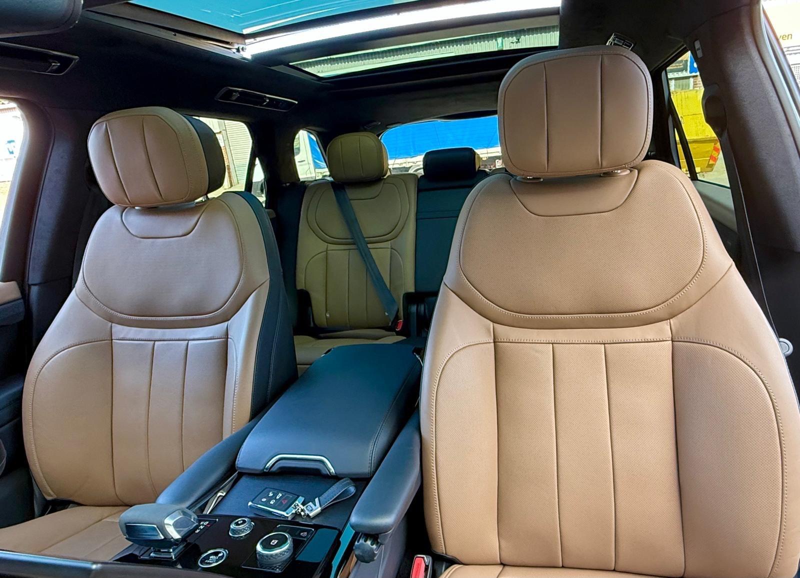 Land Rover Range Rover Sport view 15