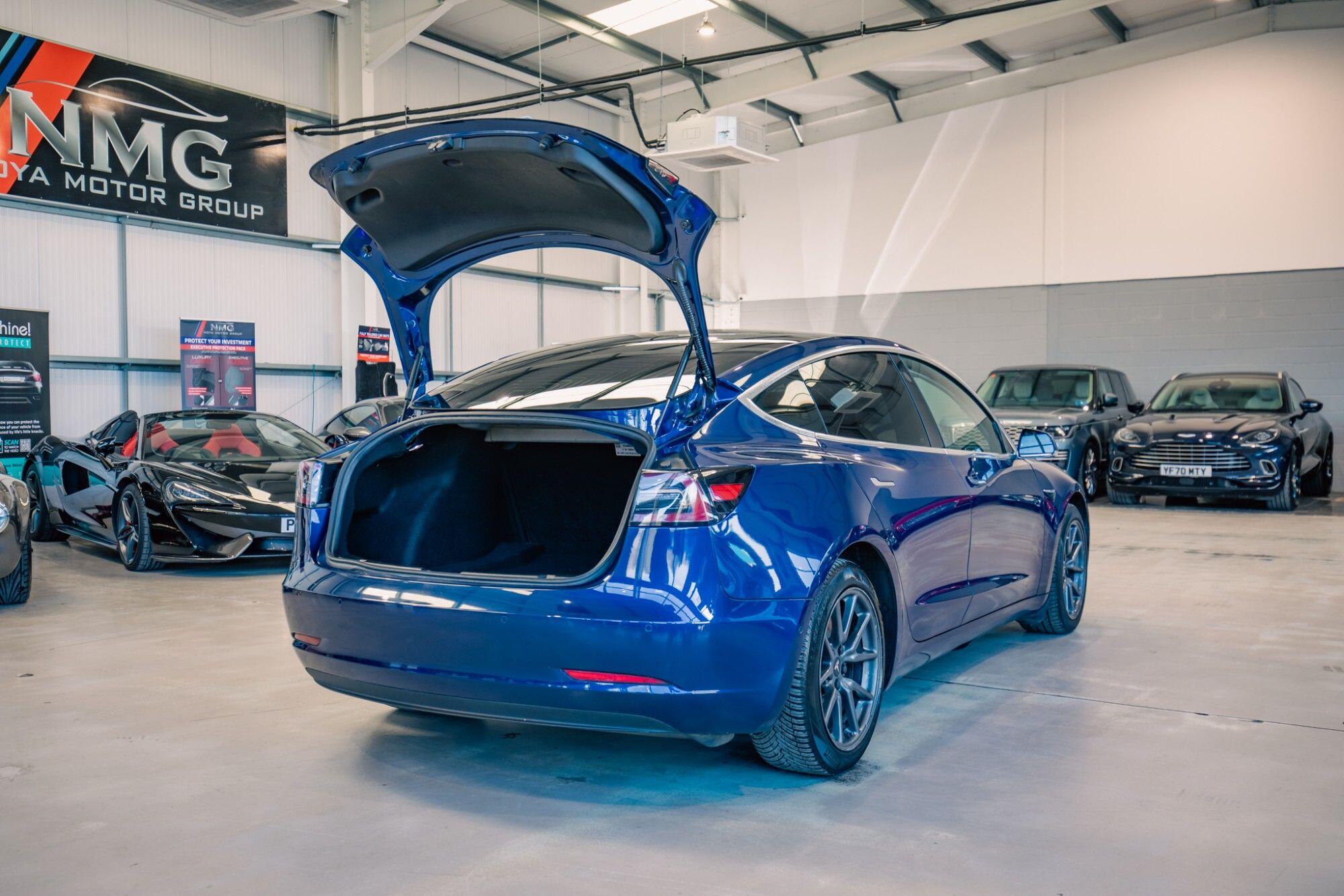 Tesla Model 3 view 27