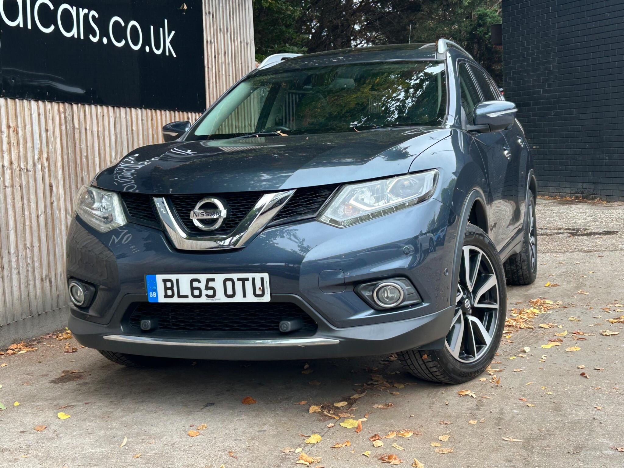 Nissan X-Trail view 5