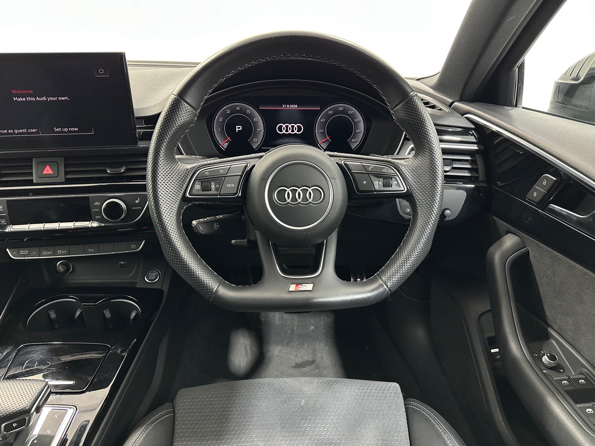 Audi A4 view 13