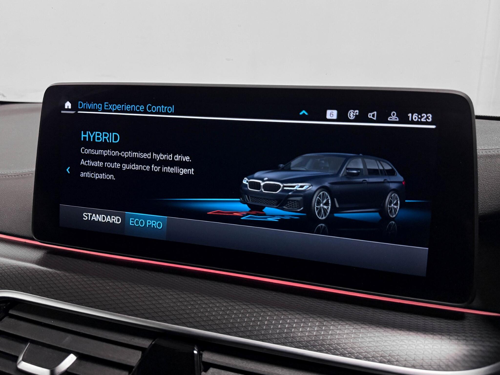 BMW 5 Series view 53