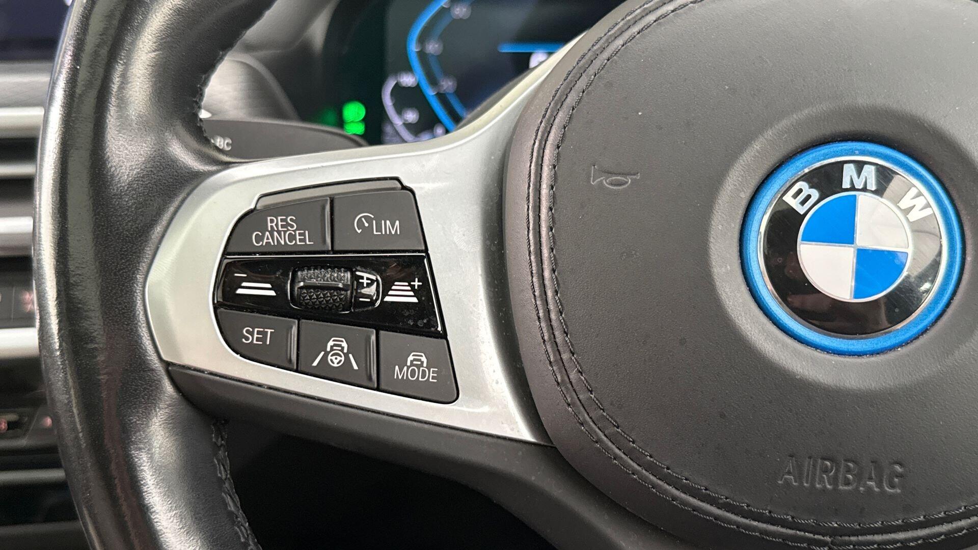 BMW iX3 view 17