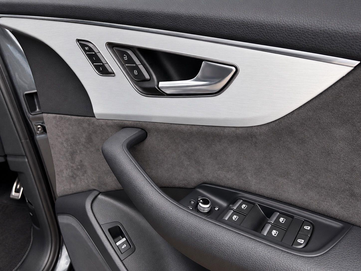 Audi Q7 view 17