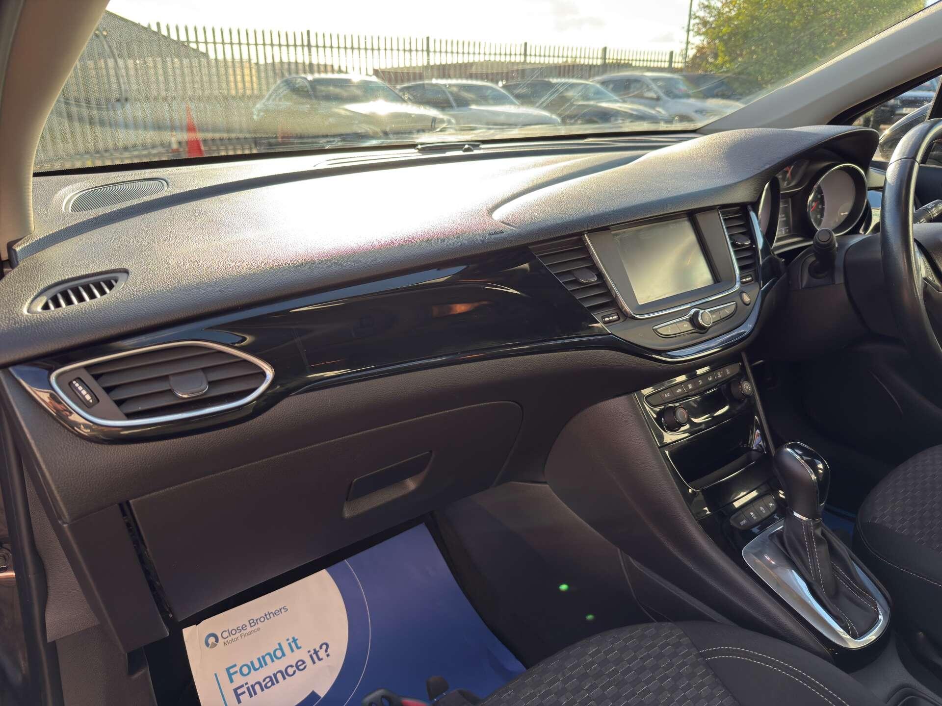 Vauxhall Astra view 51