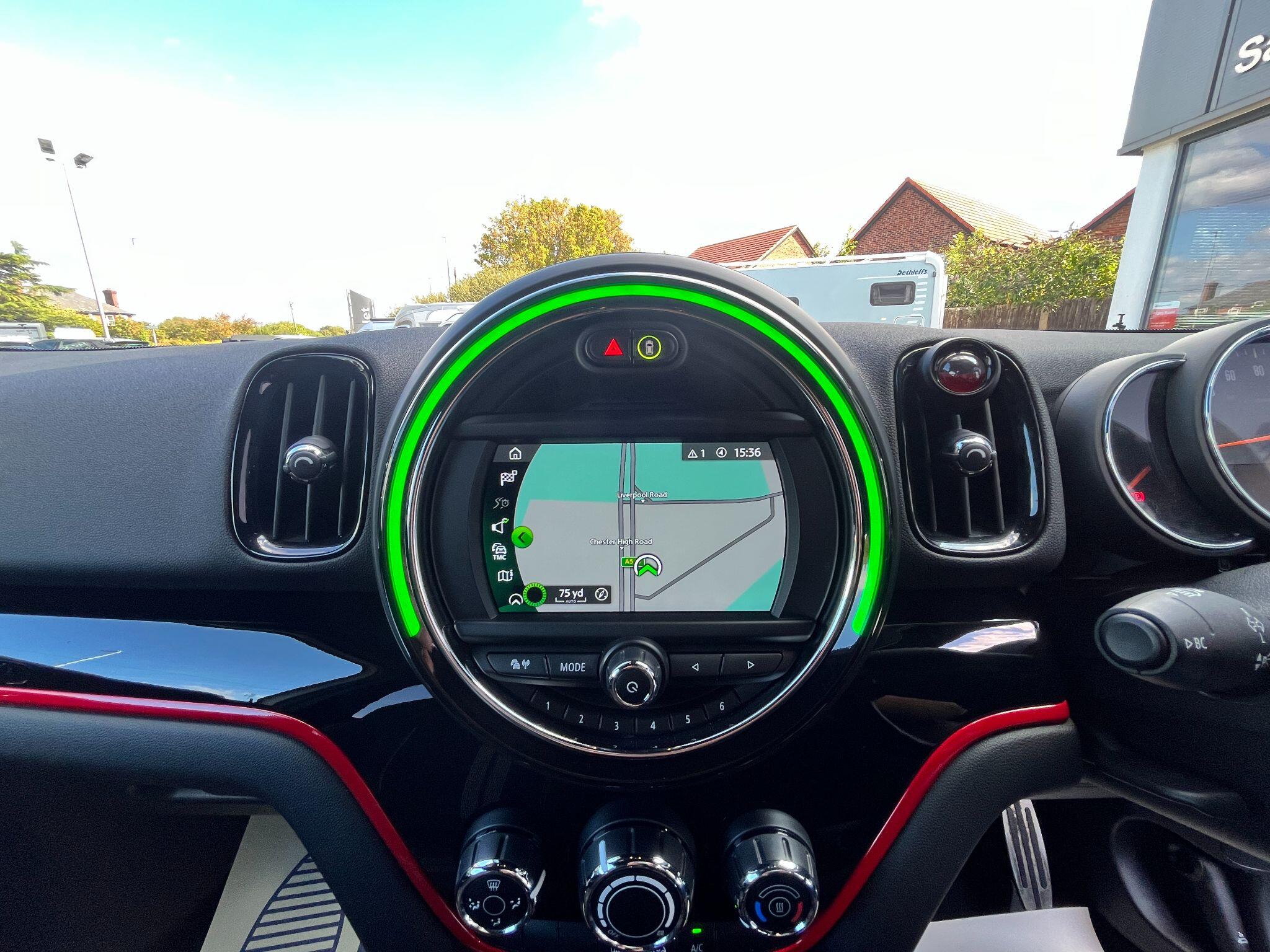 Mini Countryman view 14
