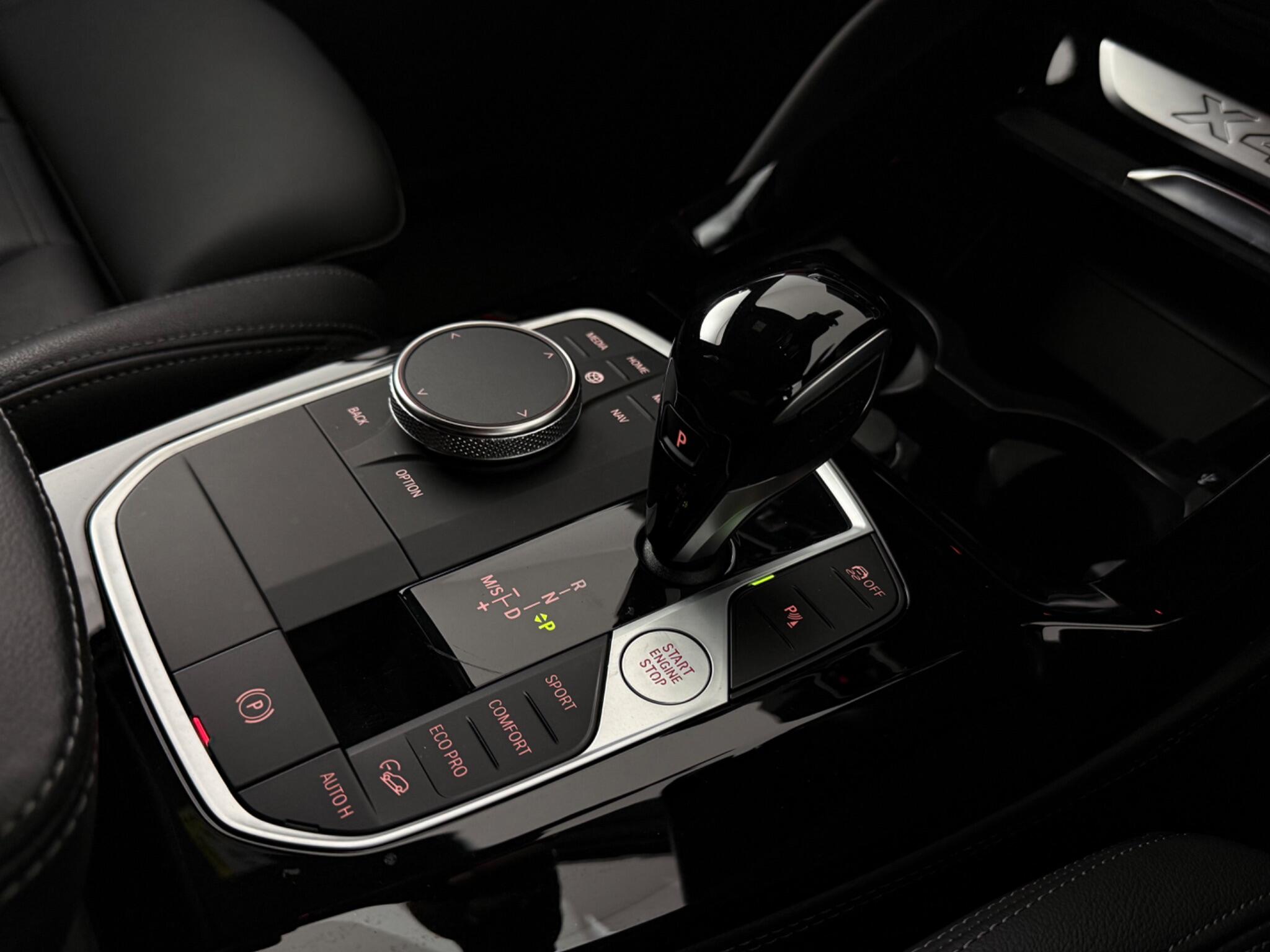 BMW X4 view 23