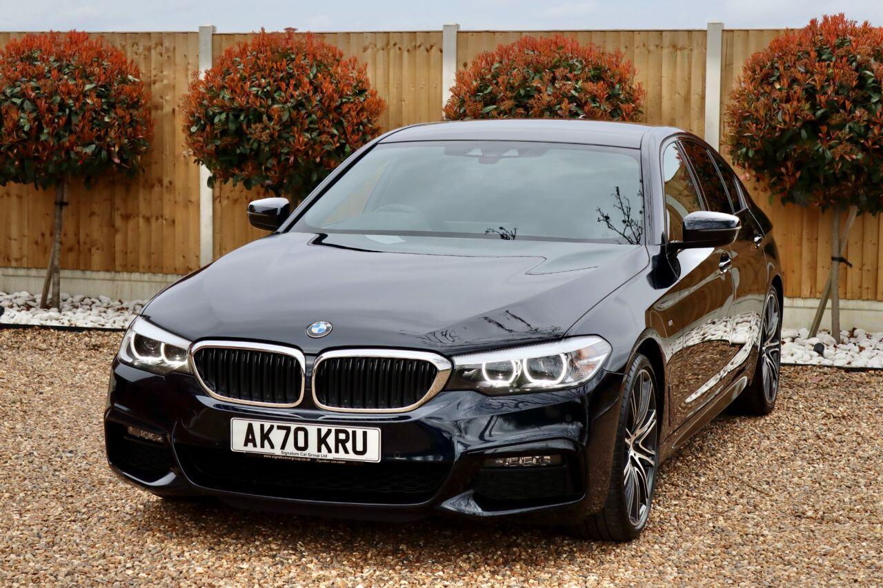 BMW 5 Series view 26