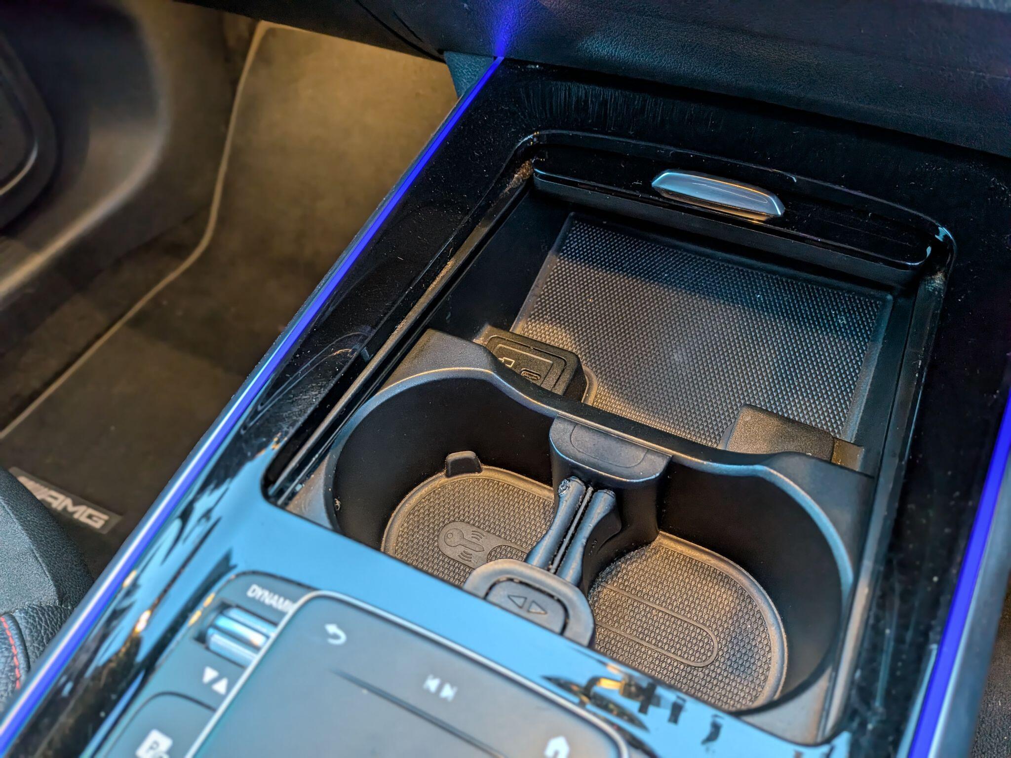 Mercedes-Benz GLB view 58