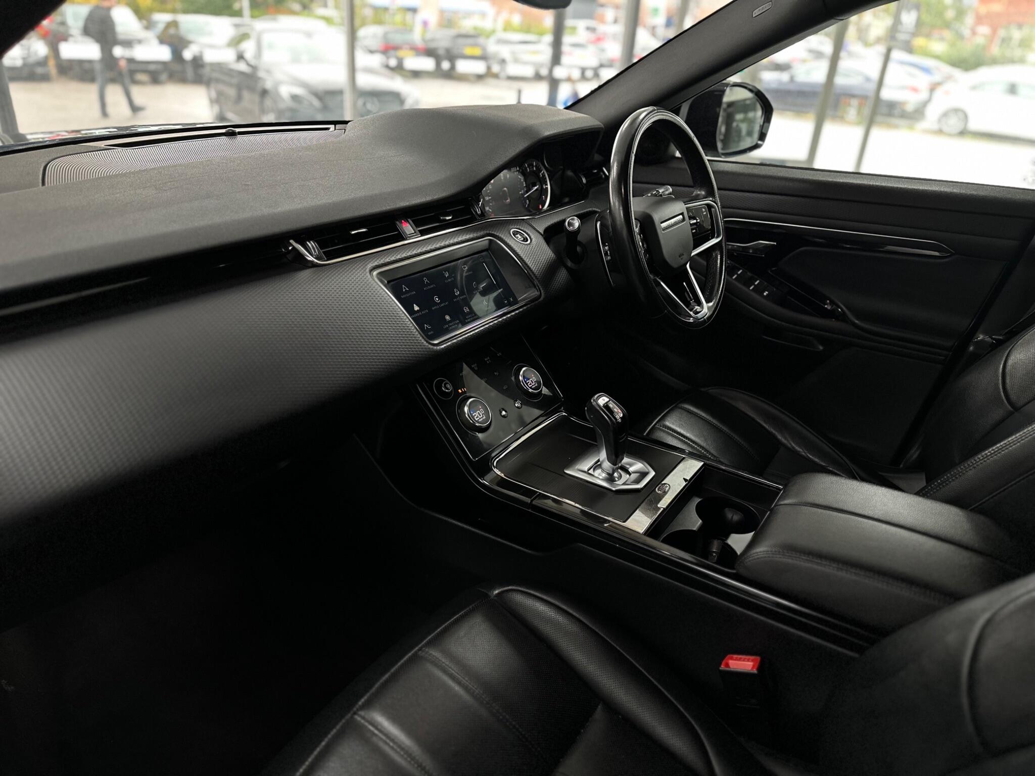 Land Rover Range Rover Evoque view 36