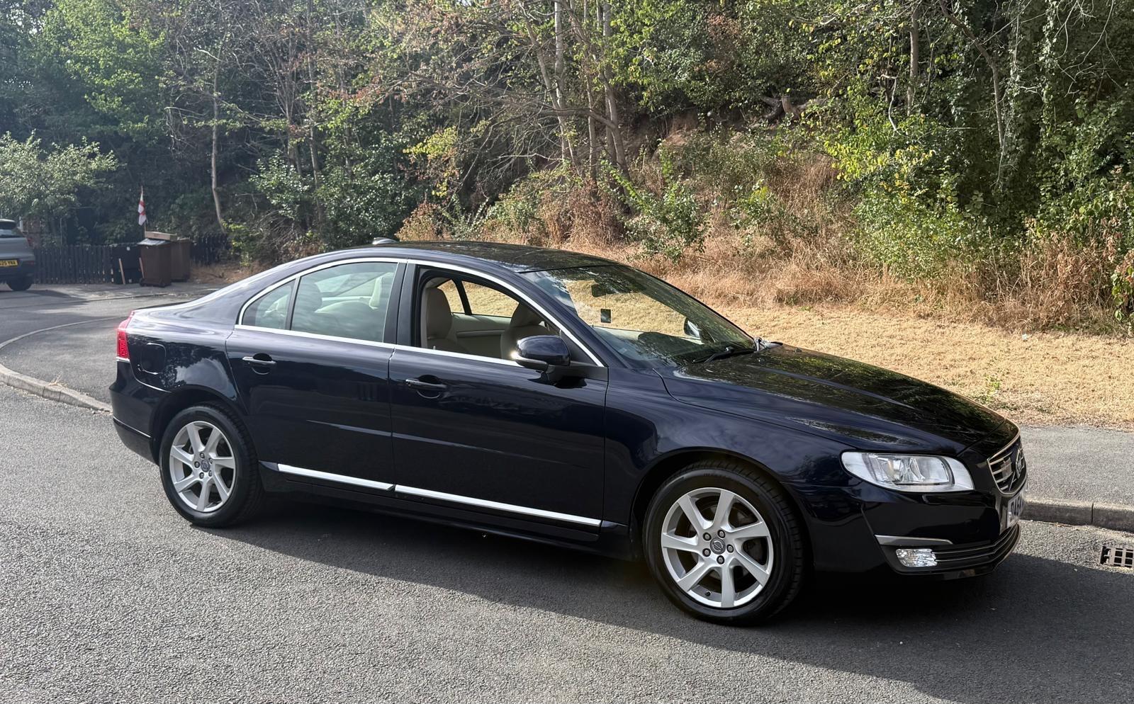 Volvo S80 view 10