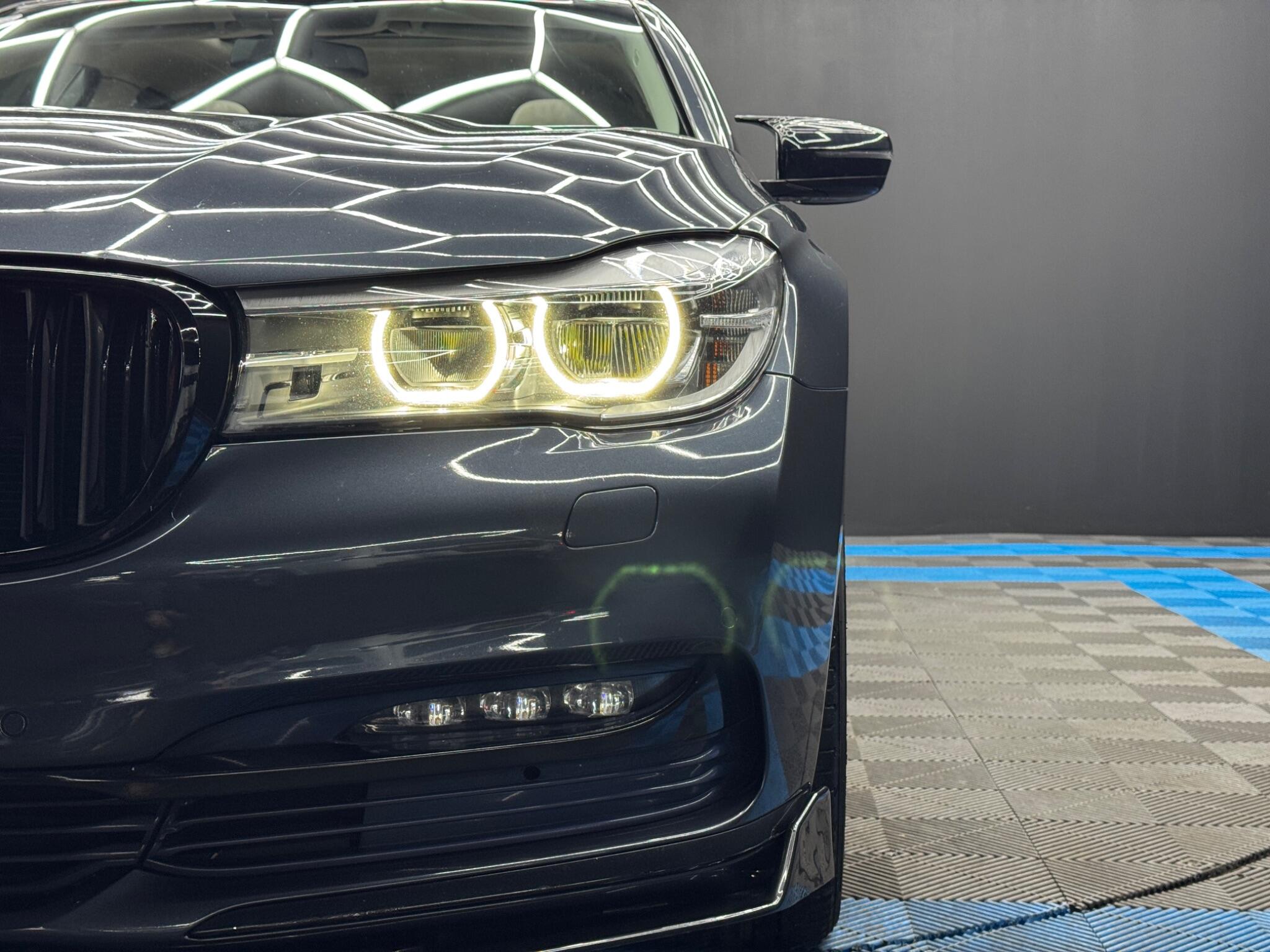 BMW 7 Series view 65