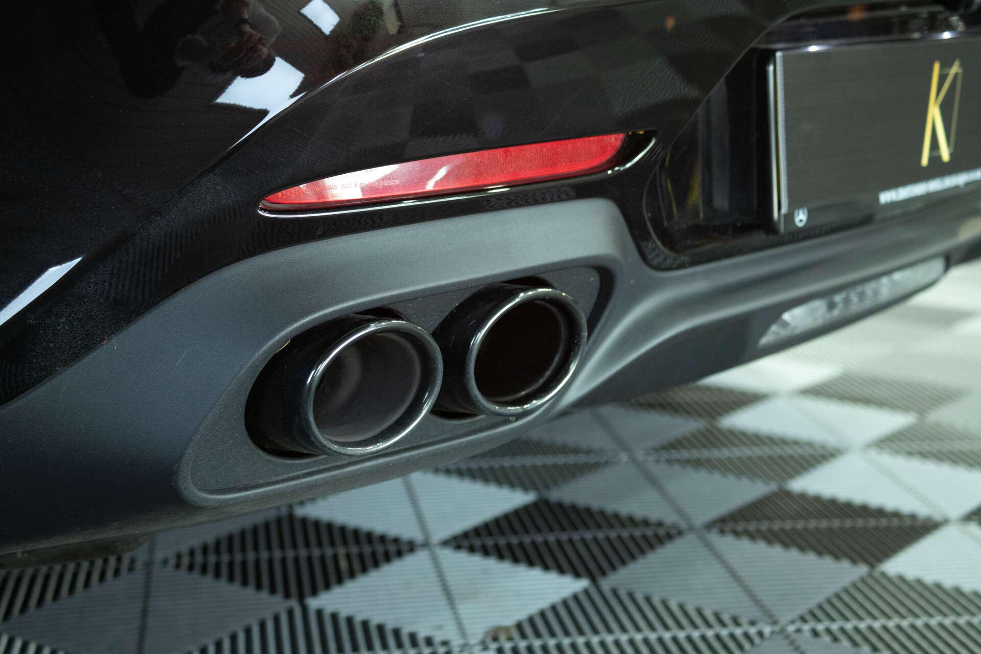 Mercedes-Benz Amg GT view 38