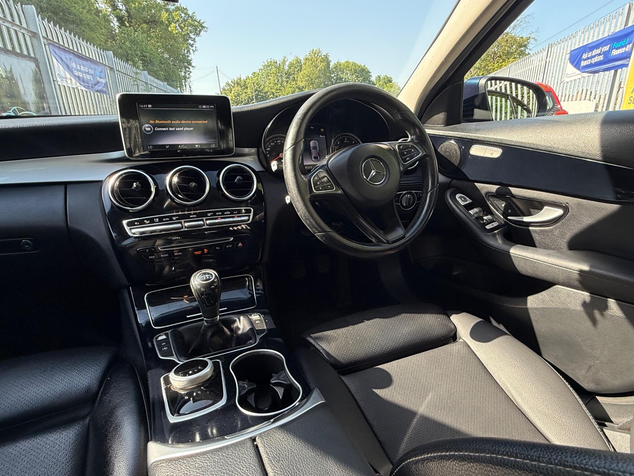 2017 Mercedes-Benz C Class image 25
