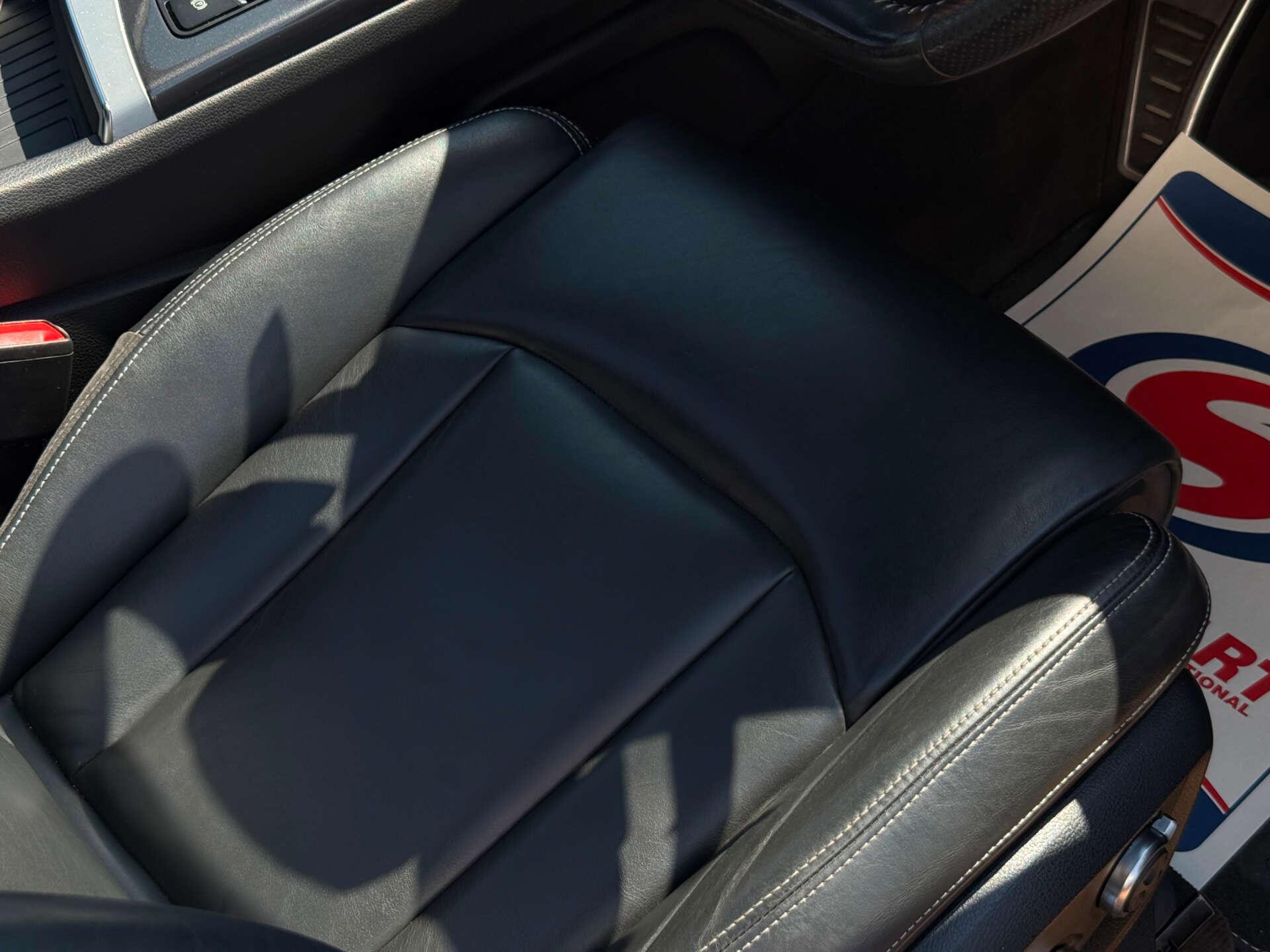 Audi Q7 view 24
