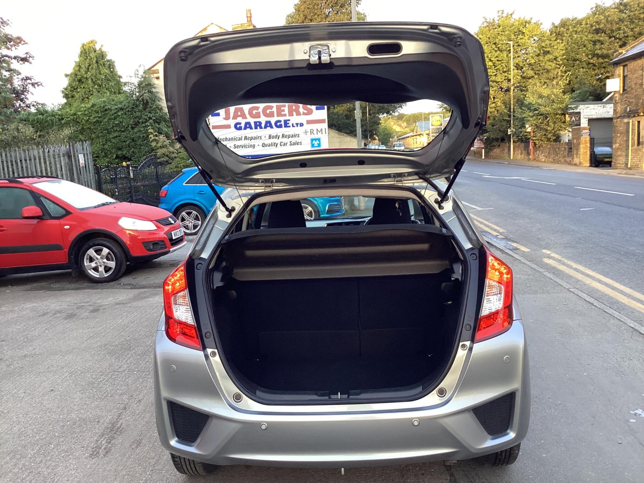Honda Jazz view 10