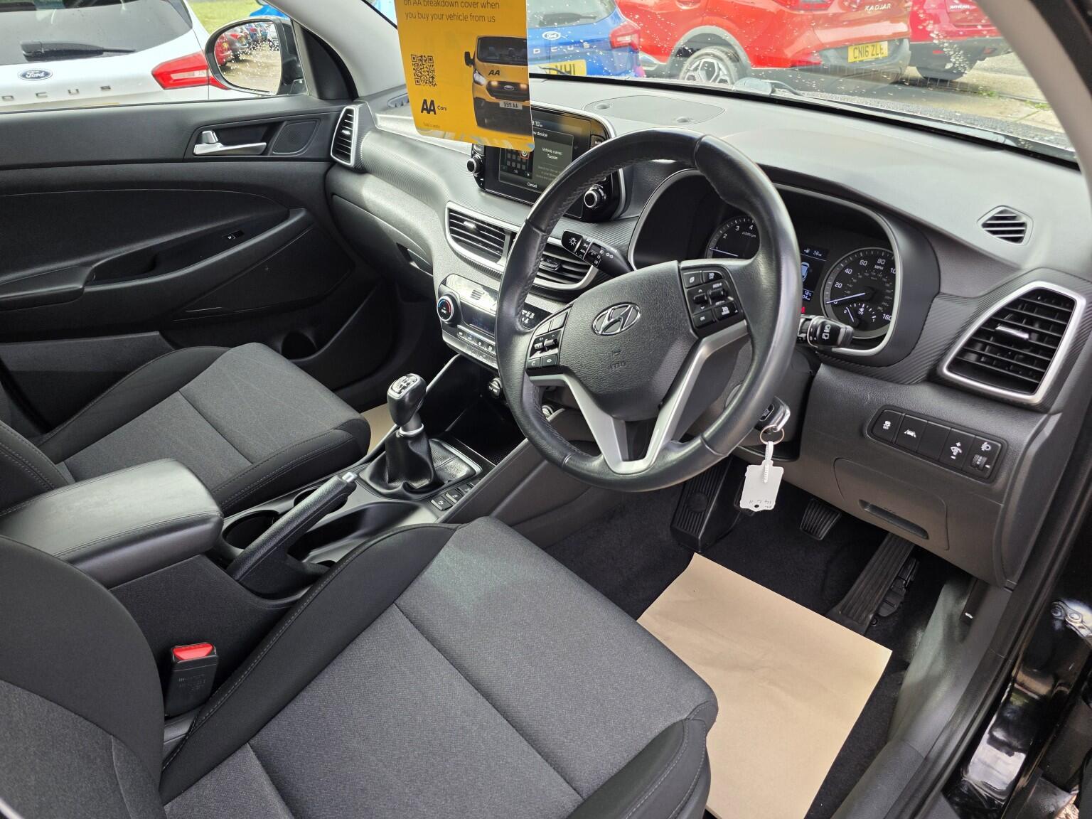 Hyundai Tucson view 12
