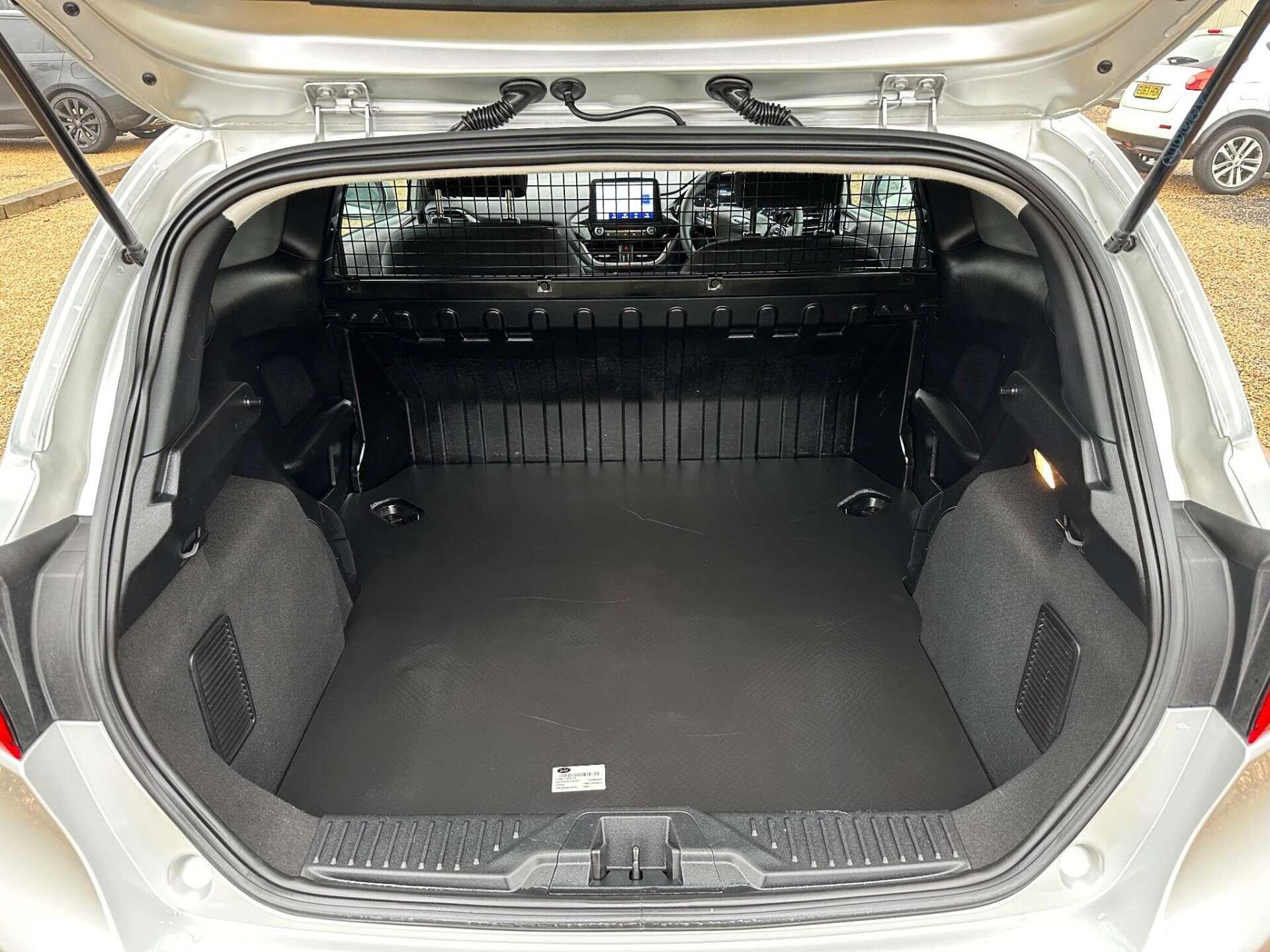 Ford Fiesta view 15