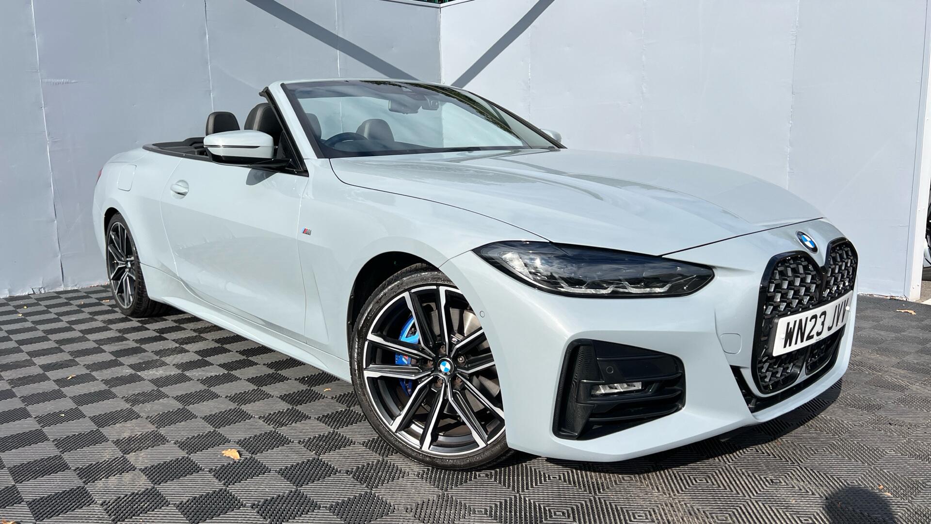 BMW 4 Series view 24