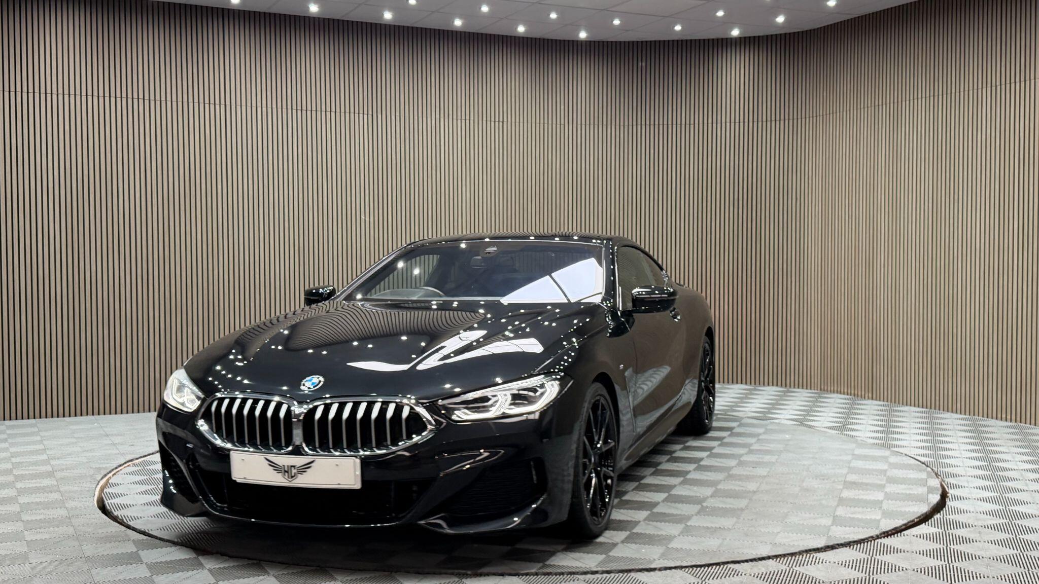 BMW 8 Series view 61