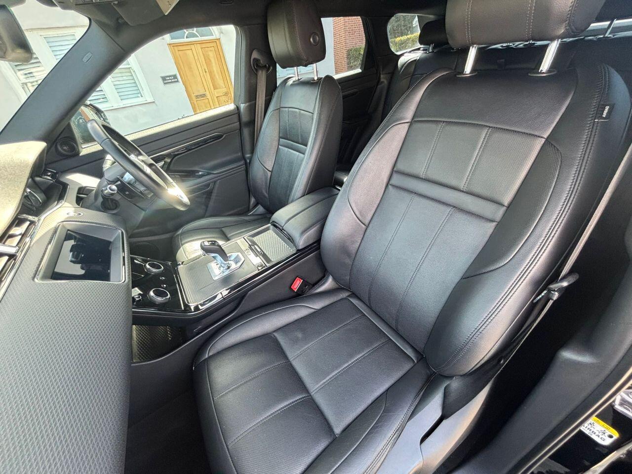Land Rover Range Rover Evoque view 30