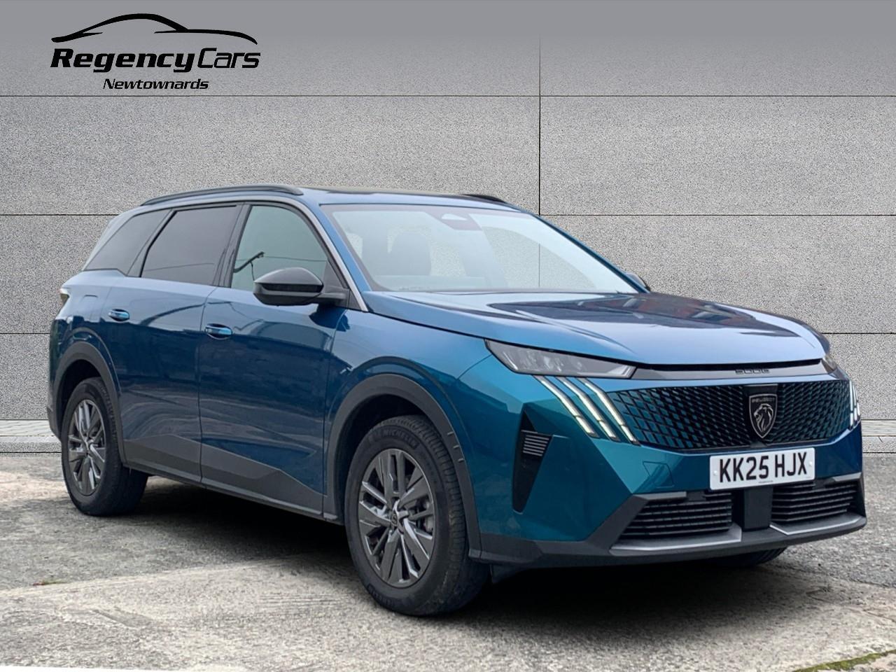 2025 Peugeot 5008 in Blue for sale
