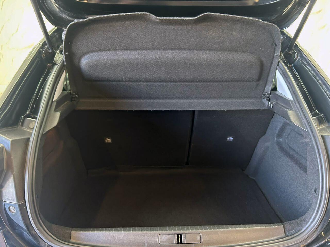 Vauxhall Corsa view 23