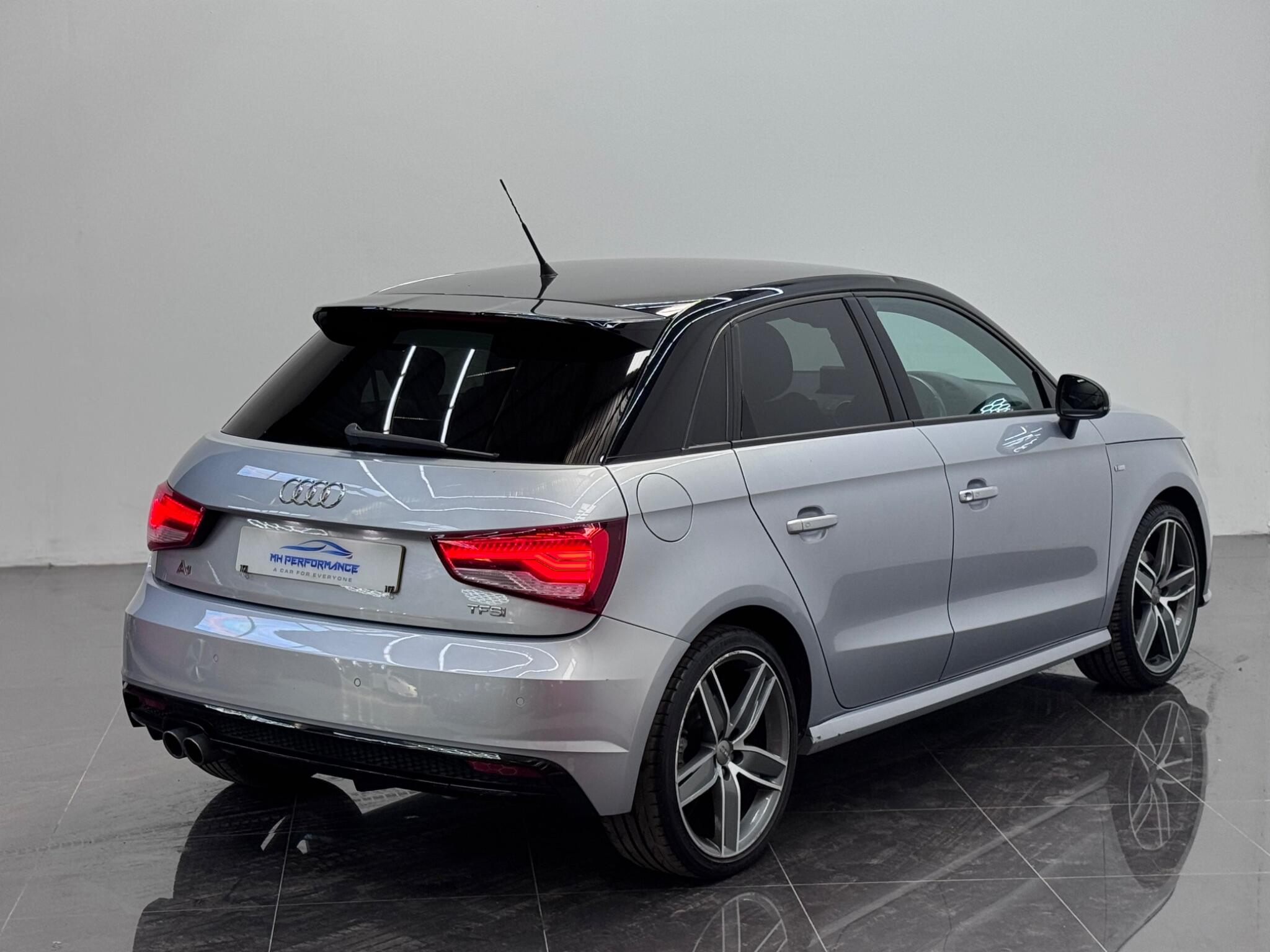 Audi A1 view 34