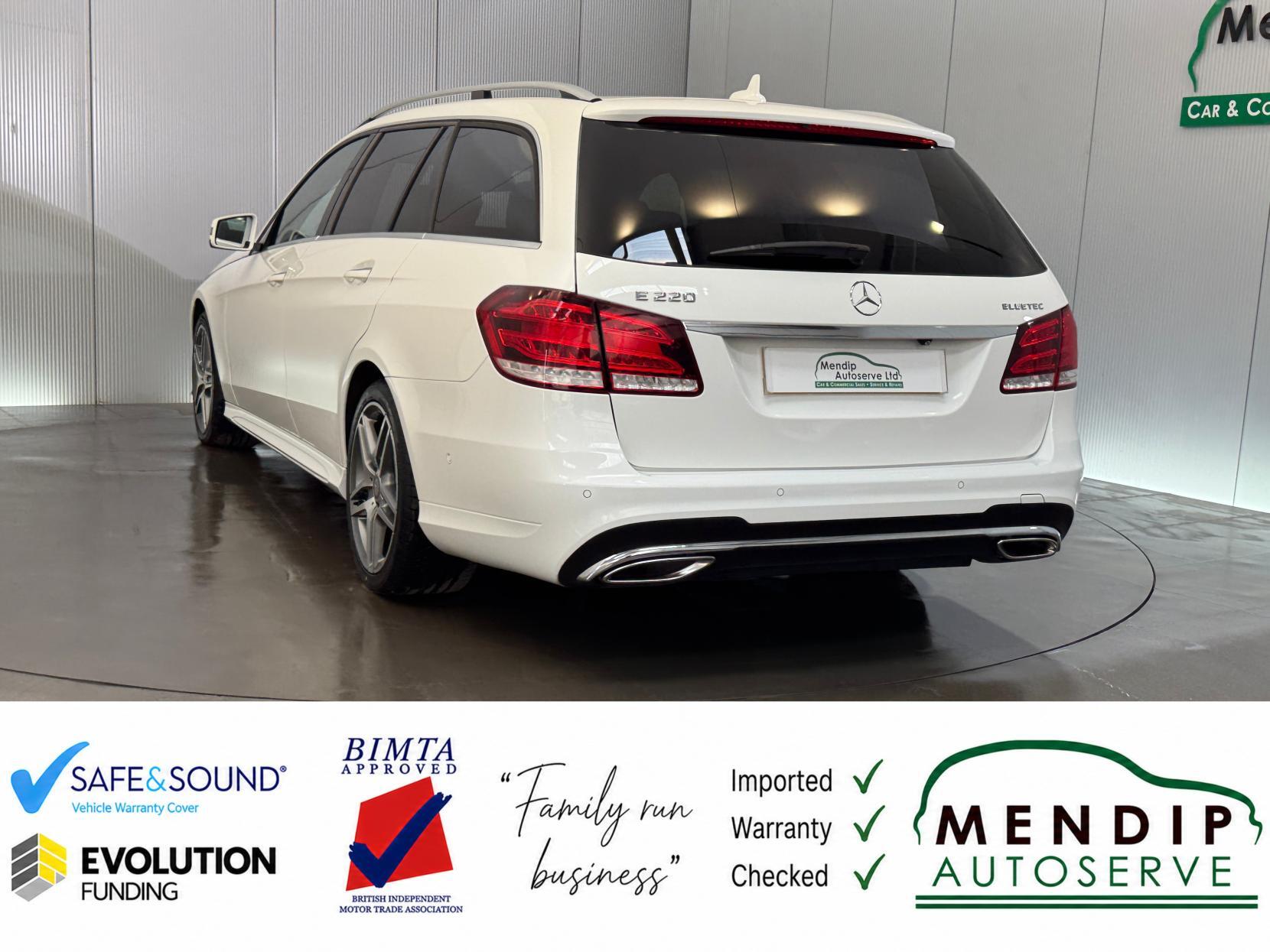Mercedes-Benz E Class view 16