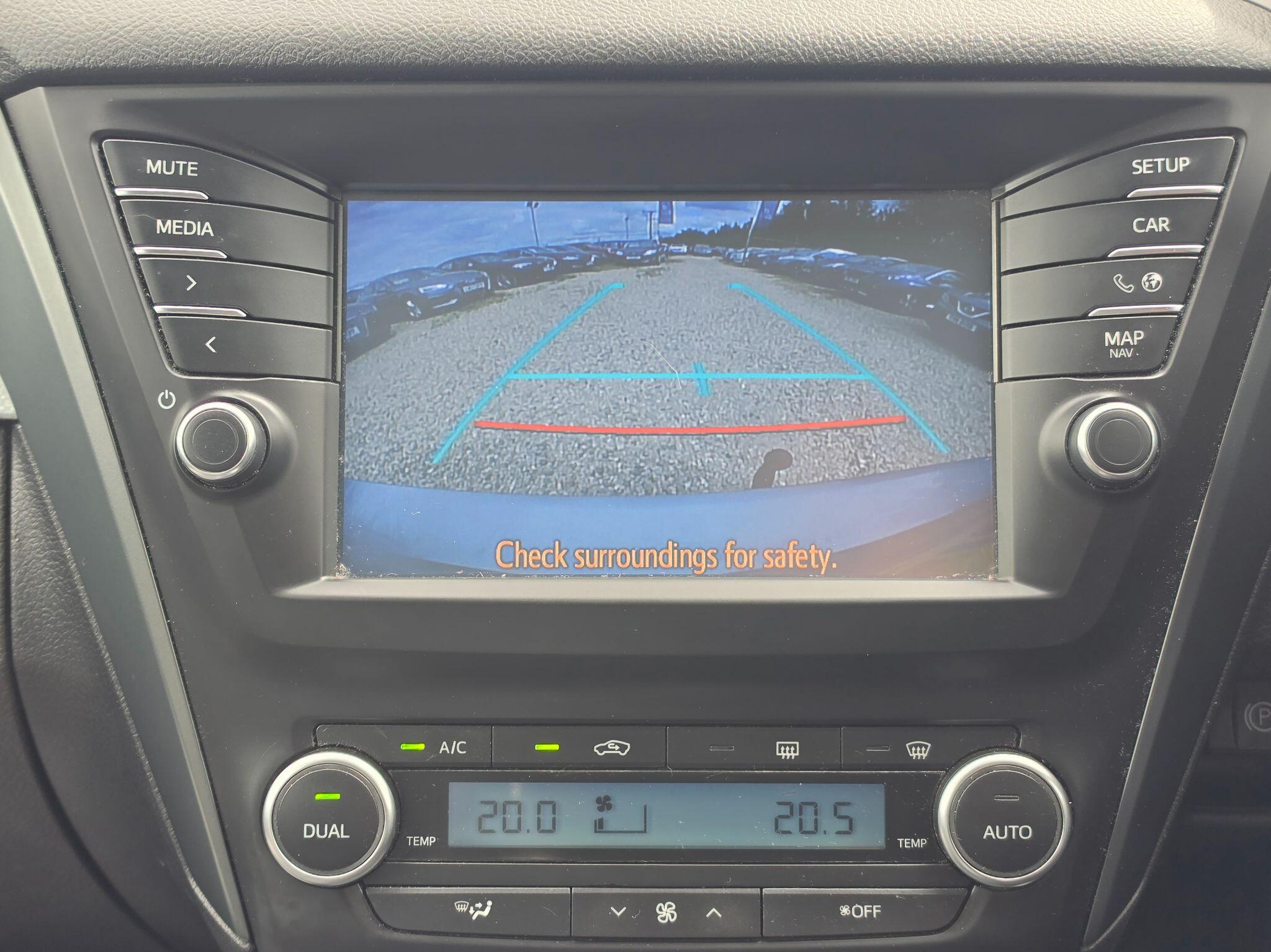 Toyota Avensis view 16