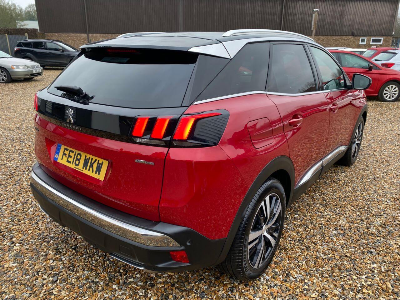 Peugeot 3008 view 5
