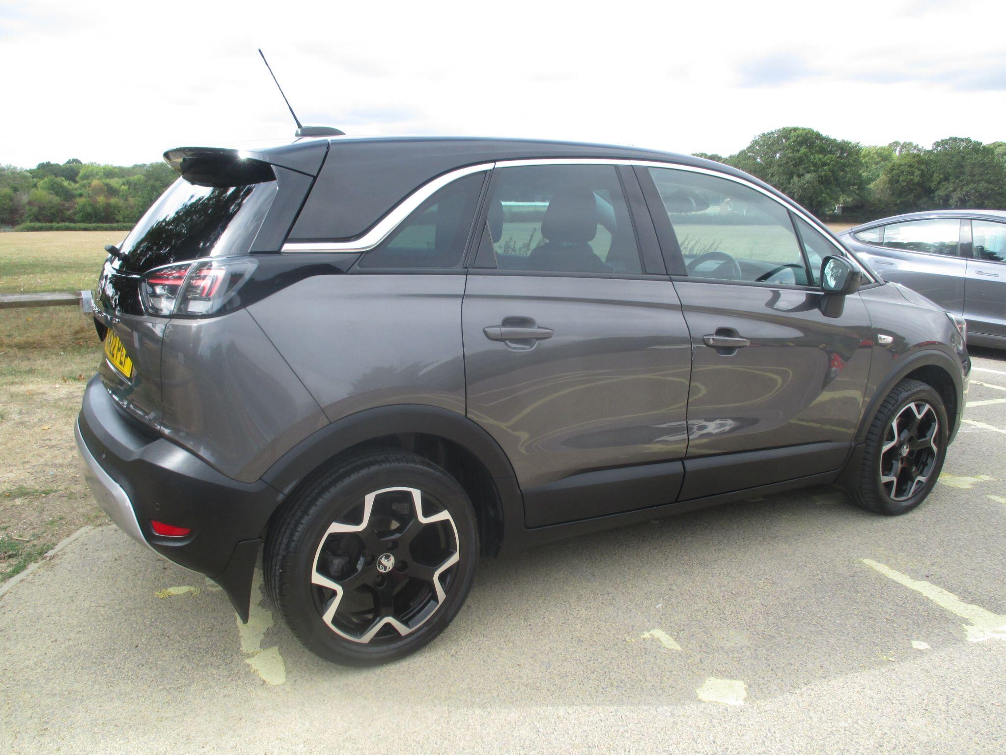 Vauxhall Crossland view 9