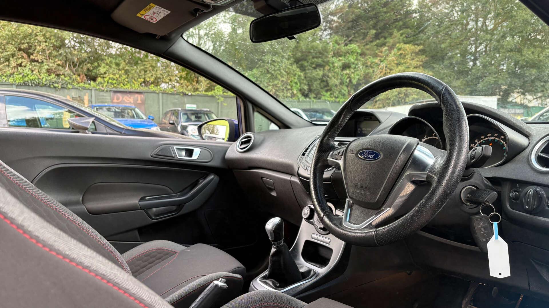 Ford Fiesta view 10