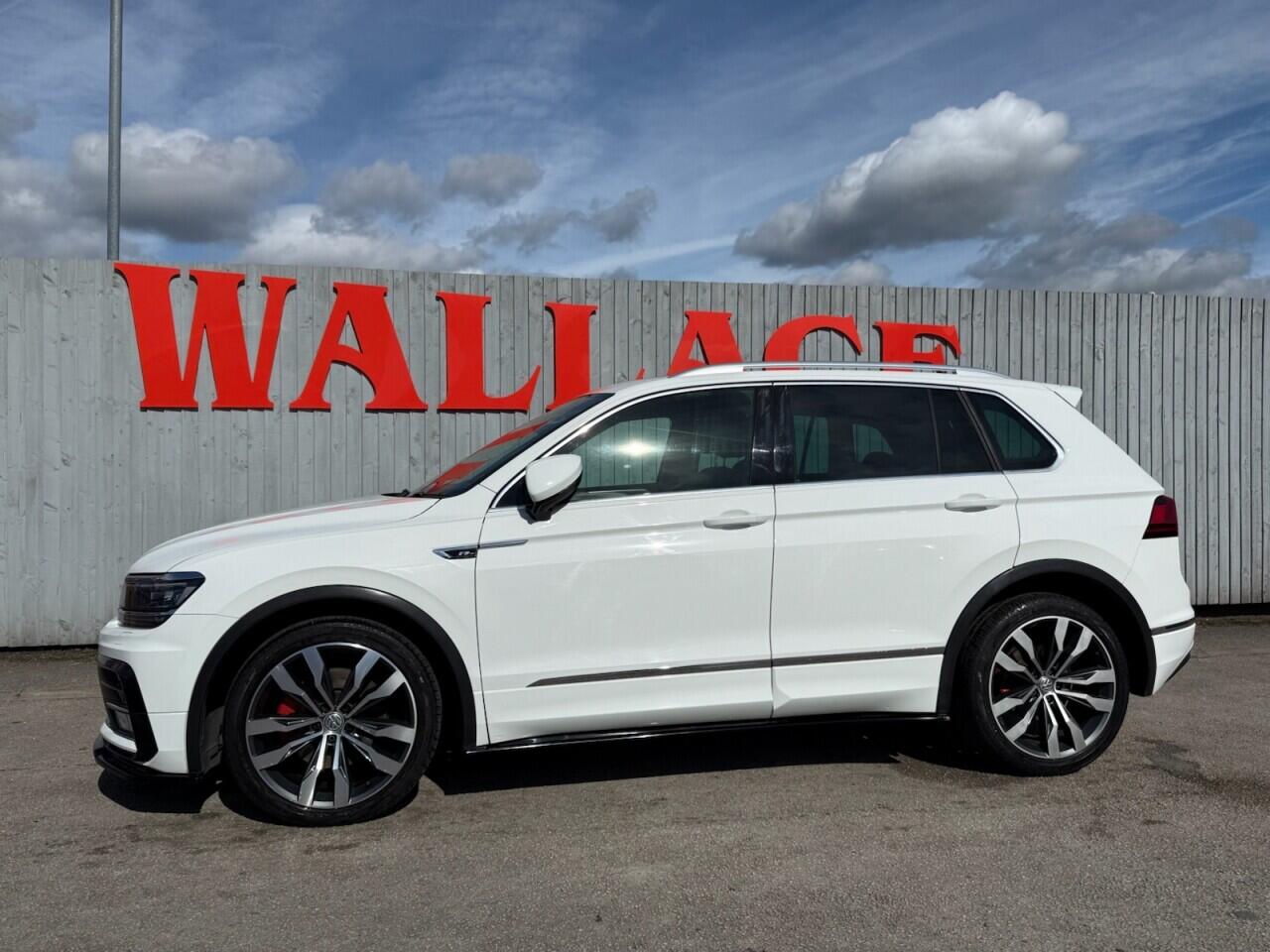 2017 Volkswagen Tiguan in White for sale
