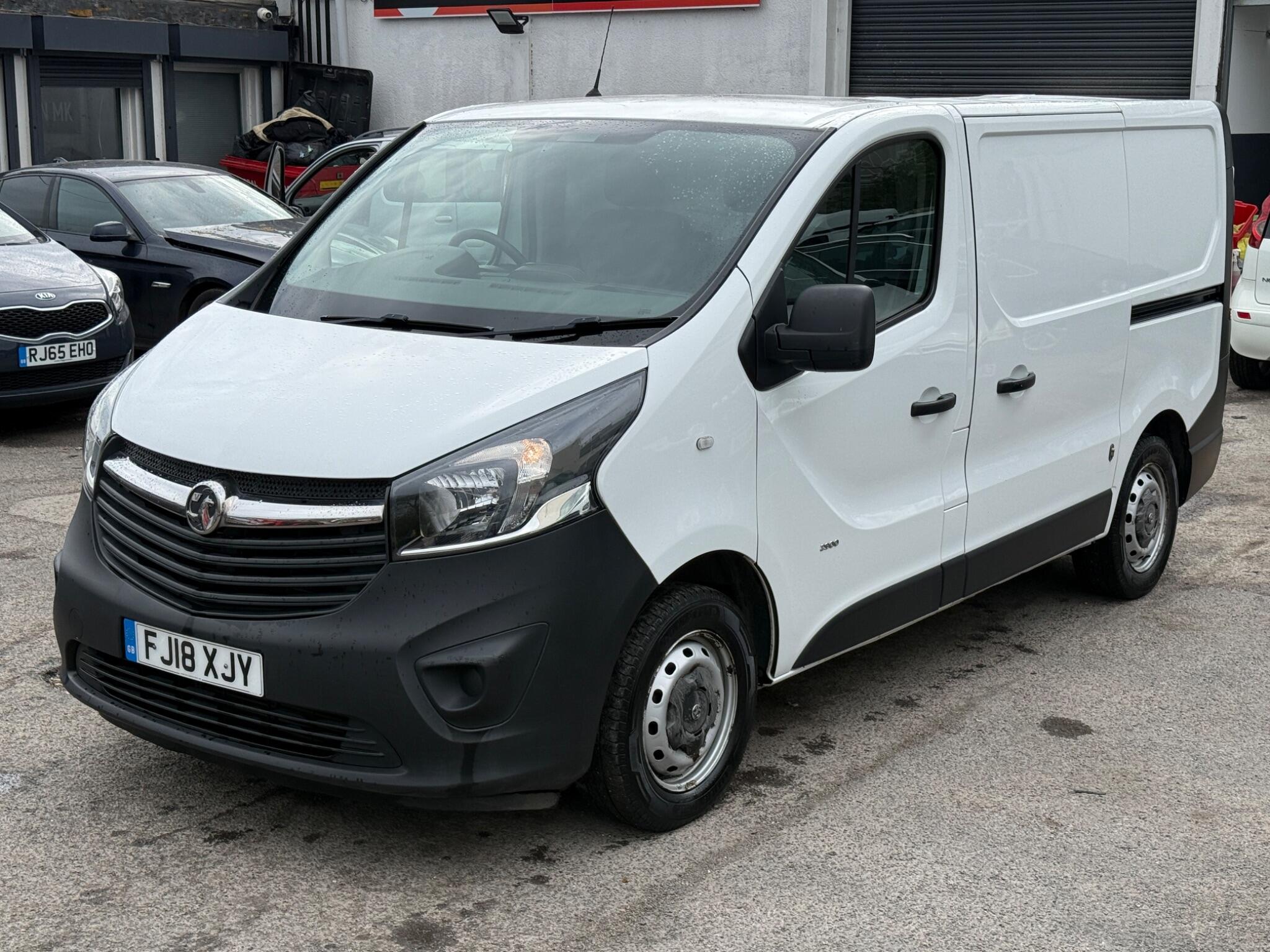 Vauxhall Vivaro - Image 10