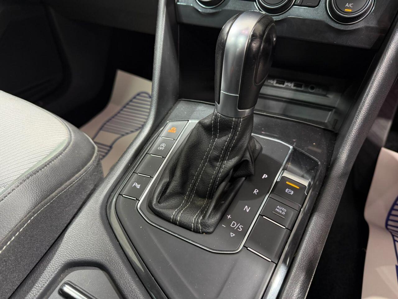 Volkswagen Tiguan view 27