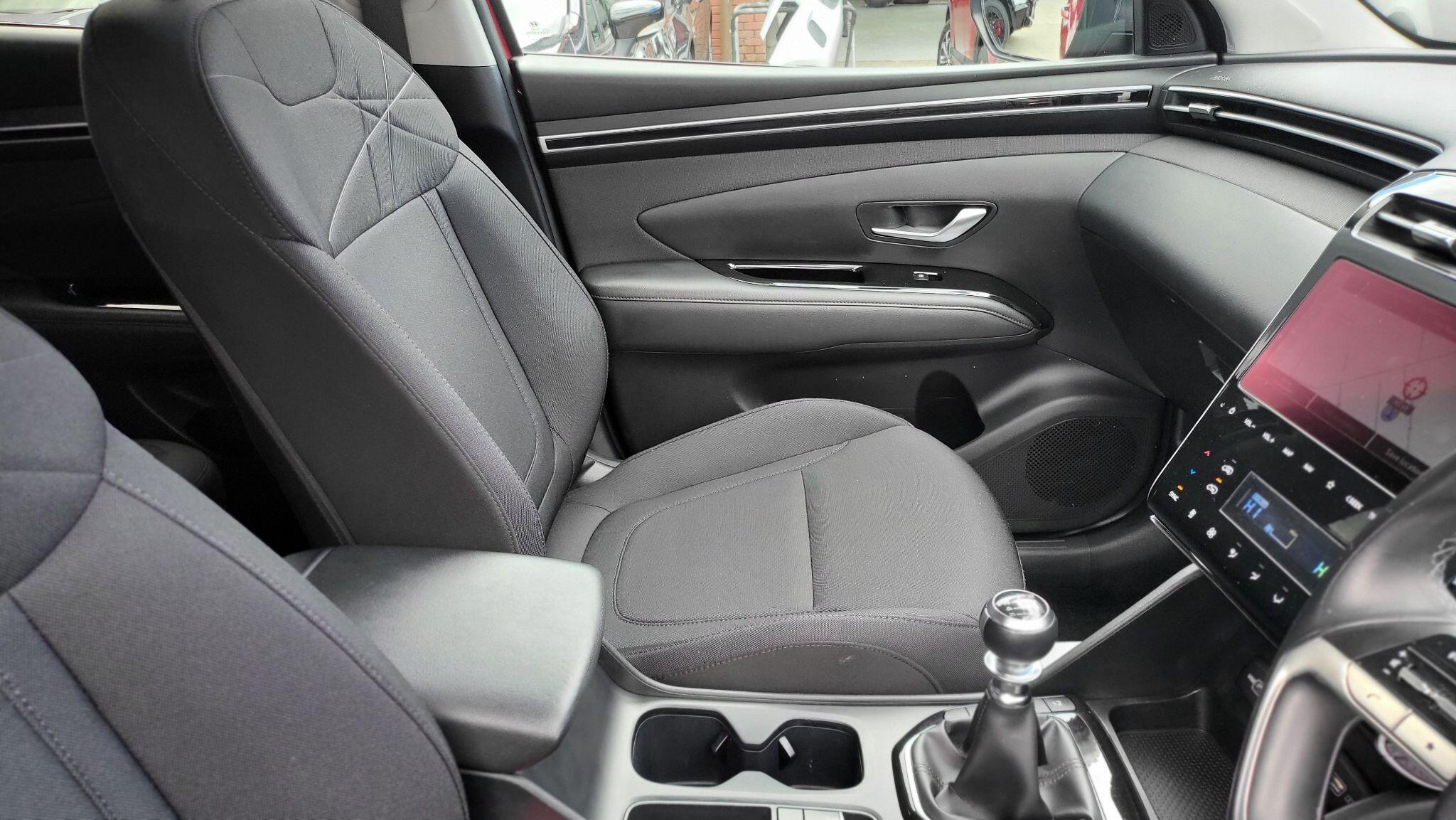Hyundai Tucson view 18