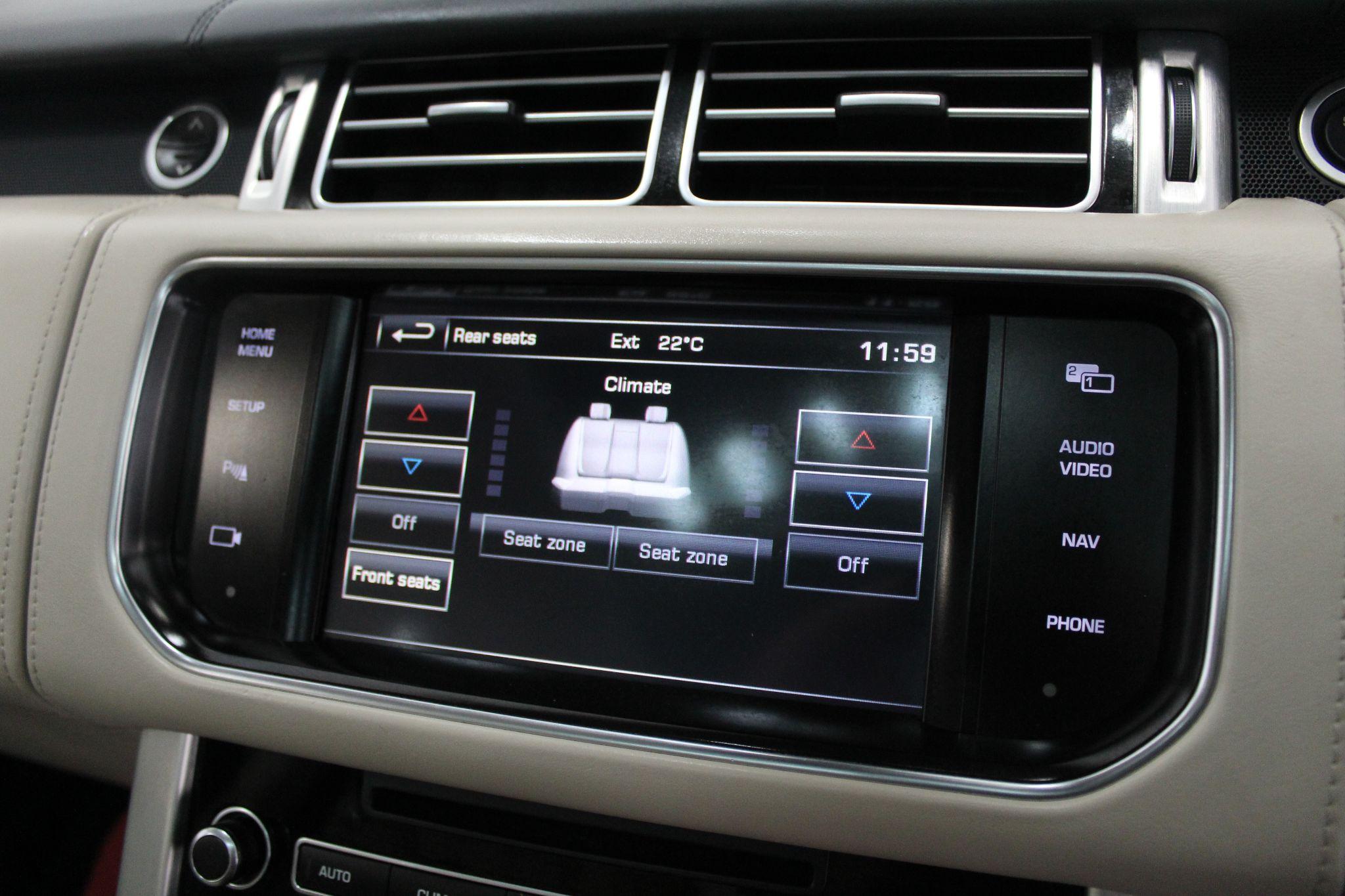 Land Rover Range Rover view 51