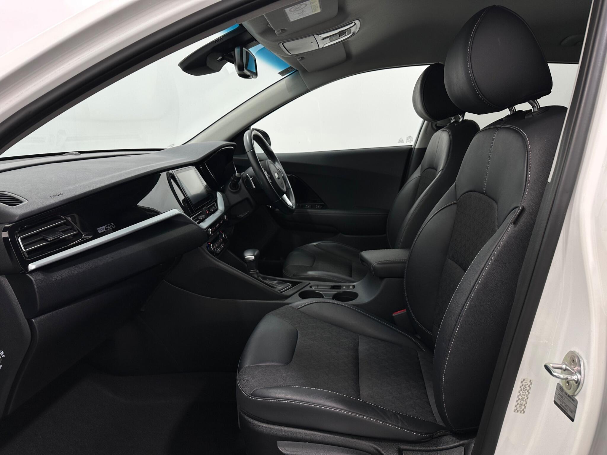 Kia Niro view 33
