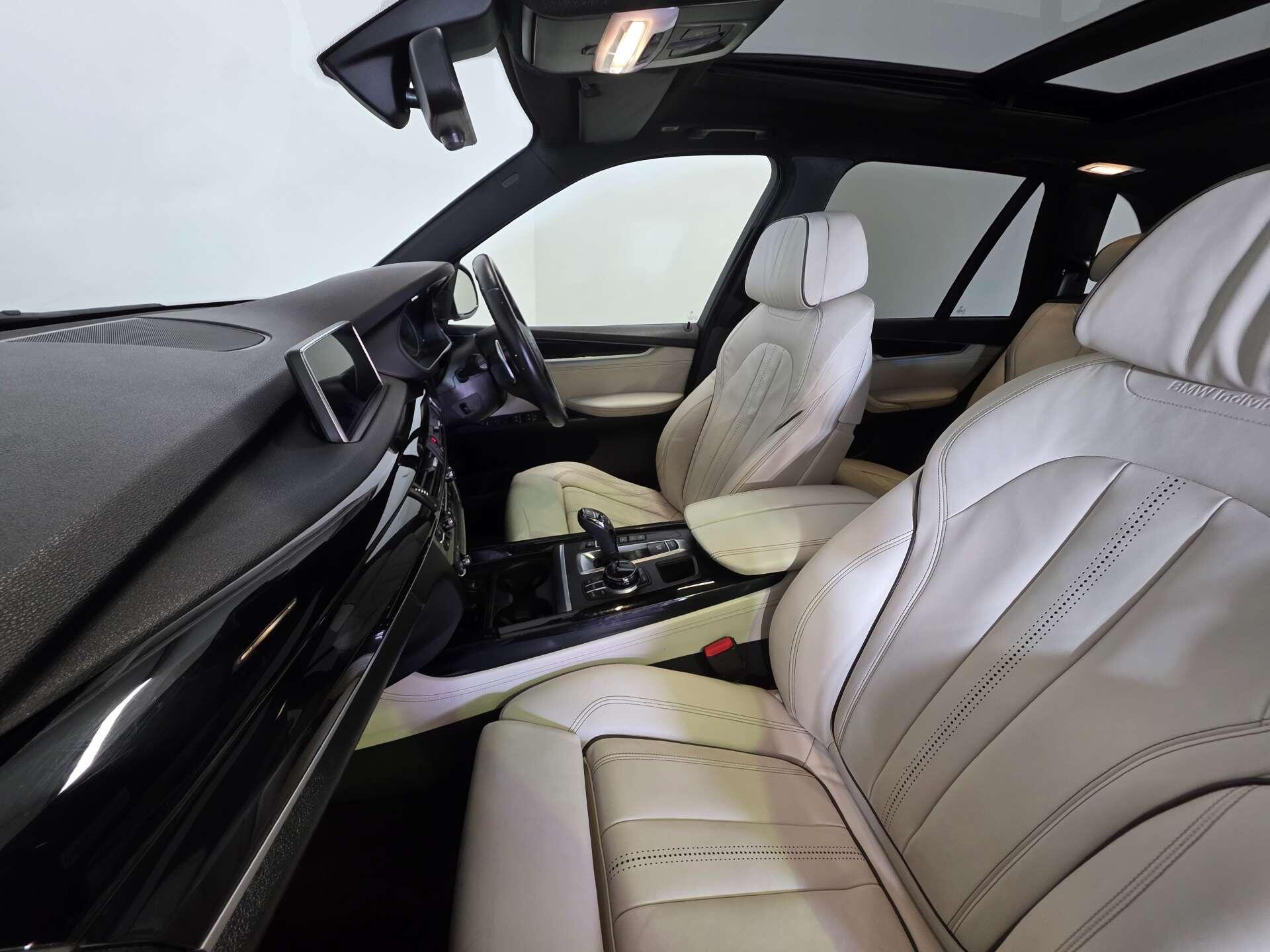 BMW X5 view 60
