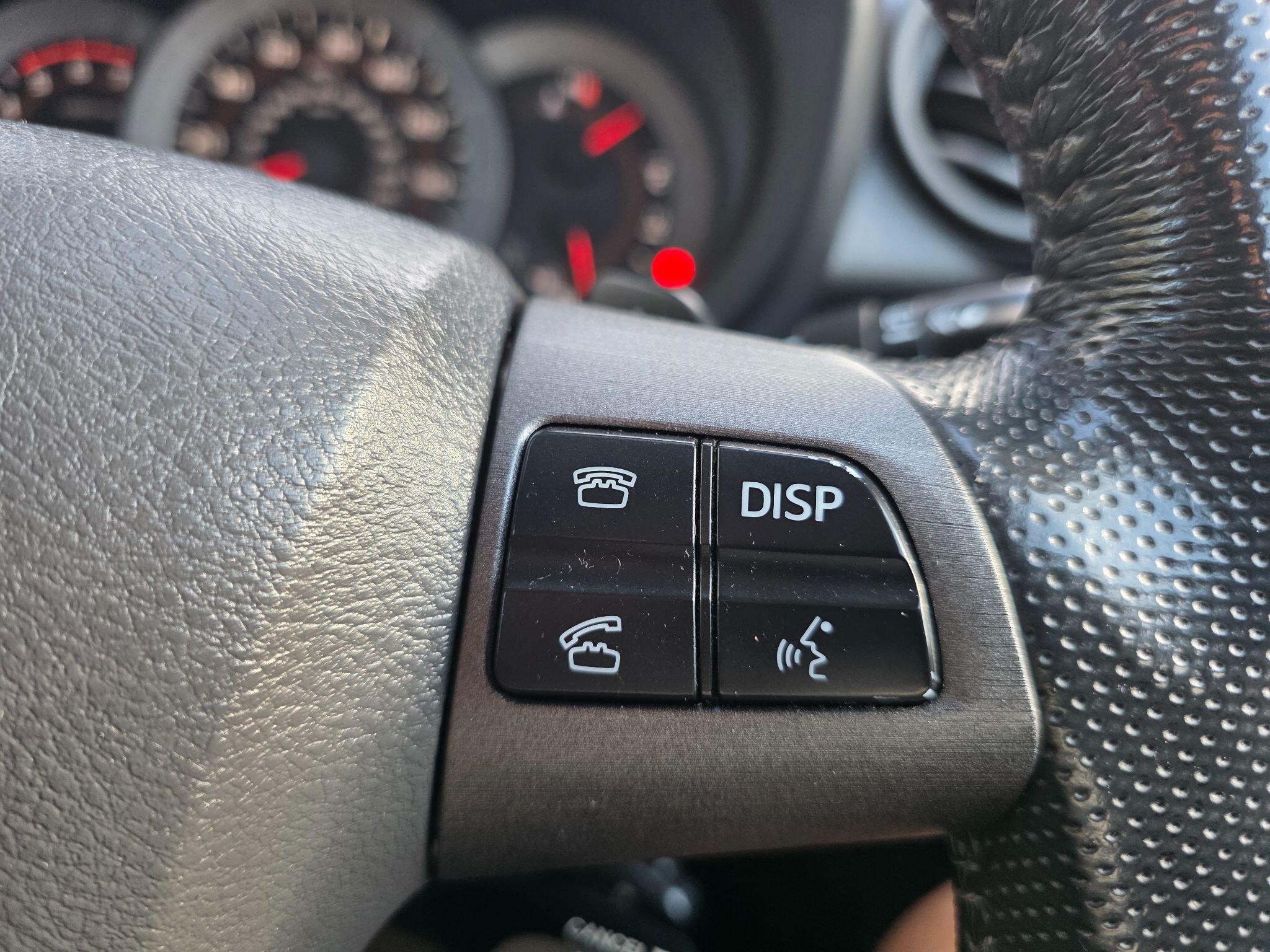 Toyota RAV4 view 26