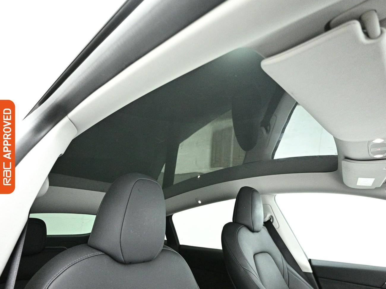 Tesla Model Y view 3