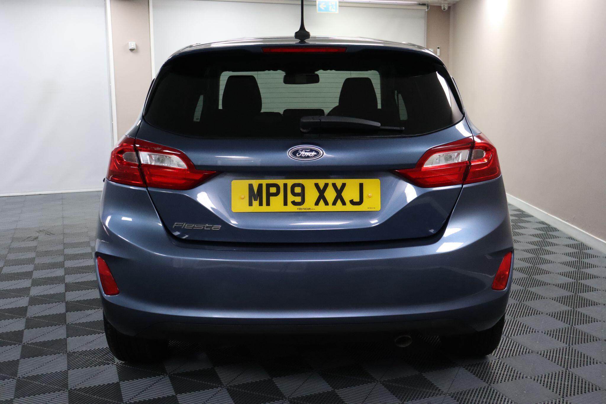 Ford Fiesta view 8