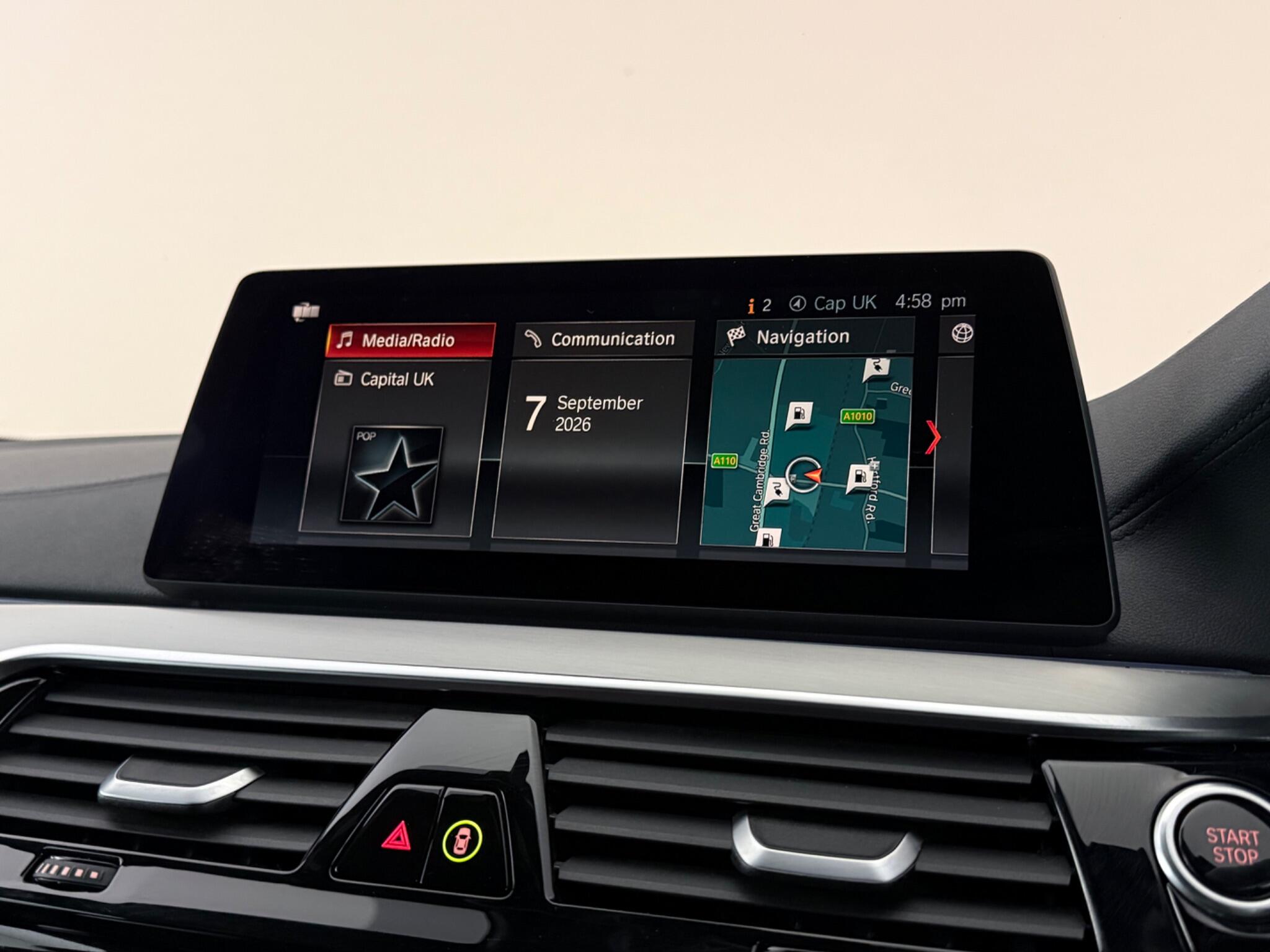 BMW 5 Series view 20