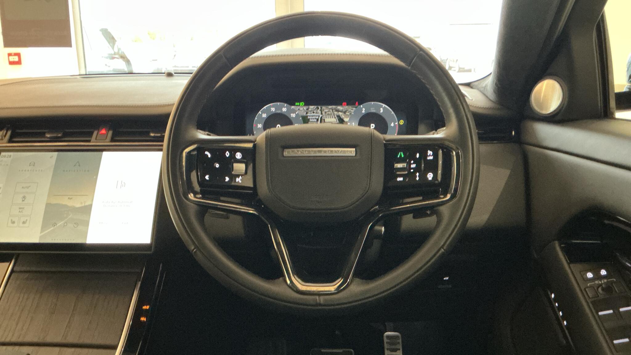 Land Rover Range Rover Evoque view 15