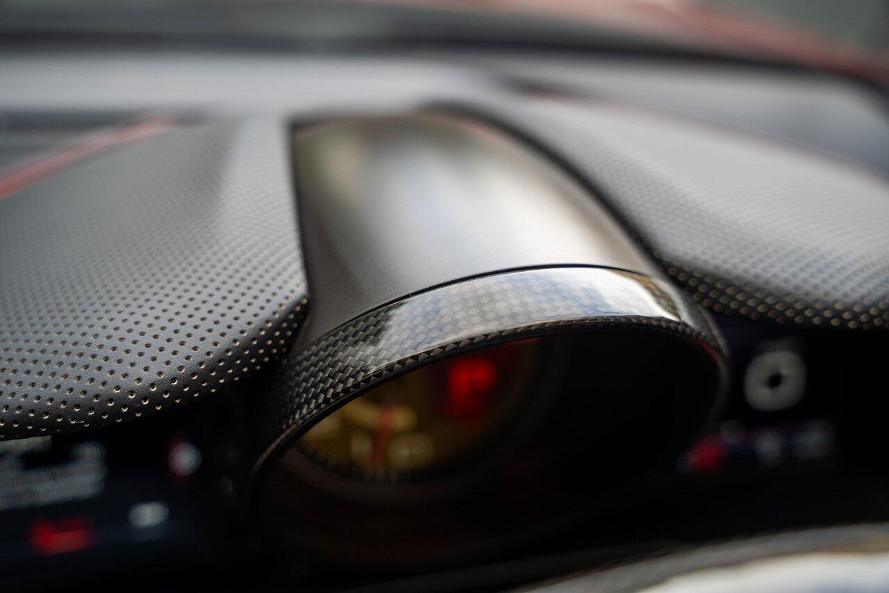 Ferrari 812 view 70
